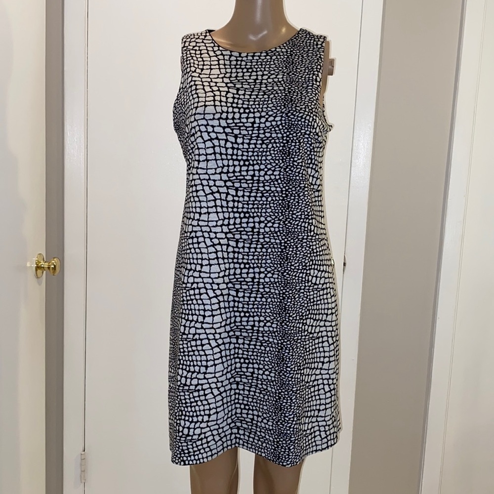 Aqua Dress size M